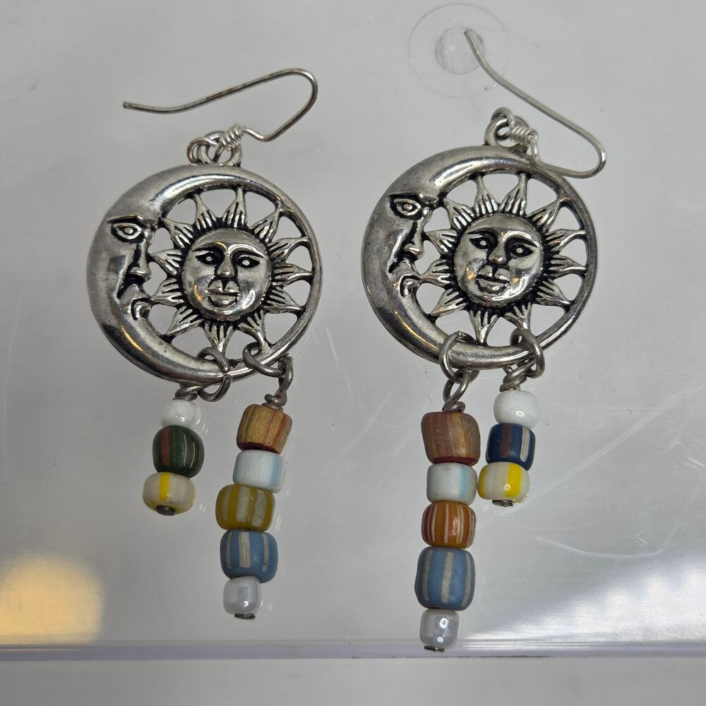 Southwest Boho Silver Tone Celestial Dangle Earrings Sun Moon Multi Colored Bead